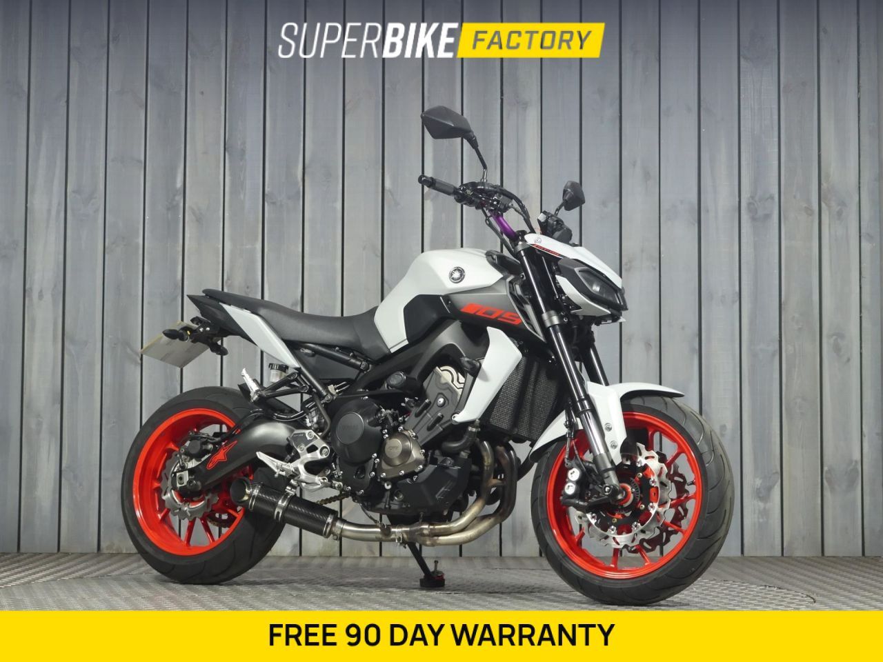 YAMAHA MT-09