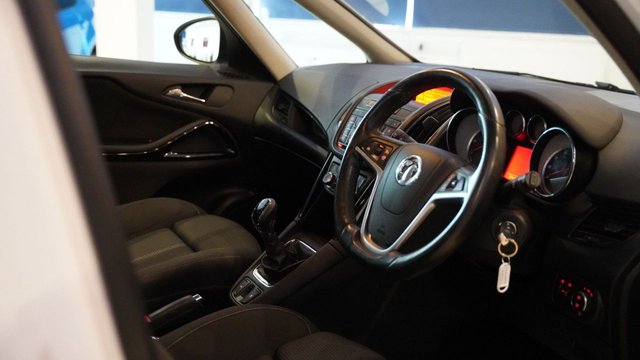 View our VAUXHALL ZAFIRA TOURER