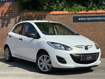 2013 MAZDA MAZDA2