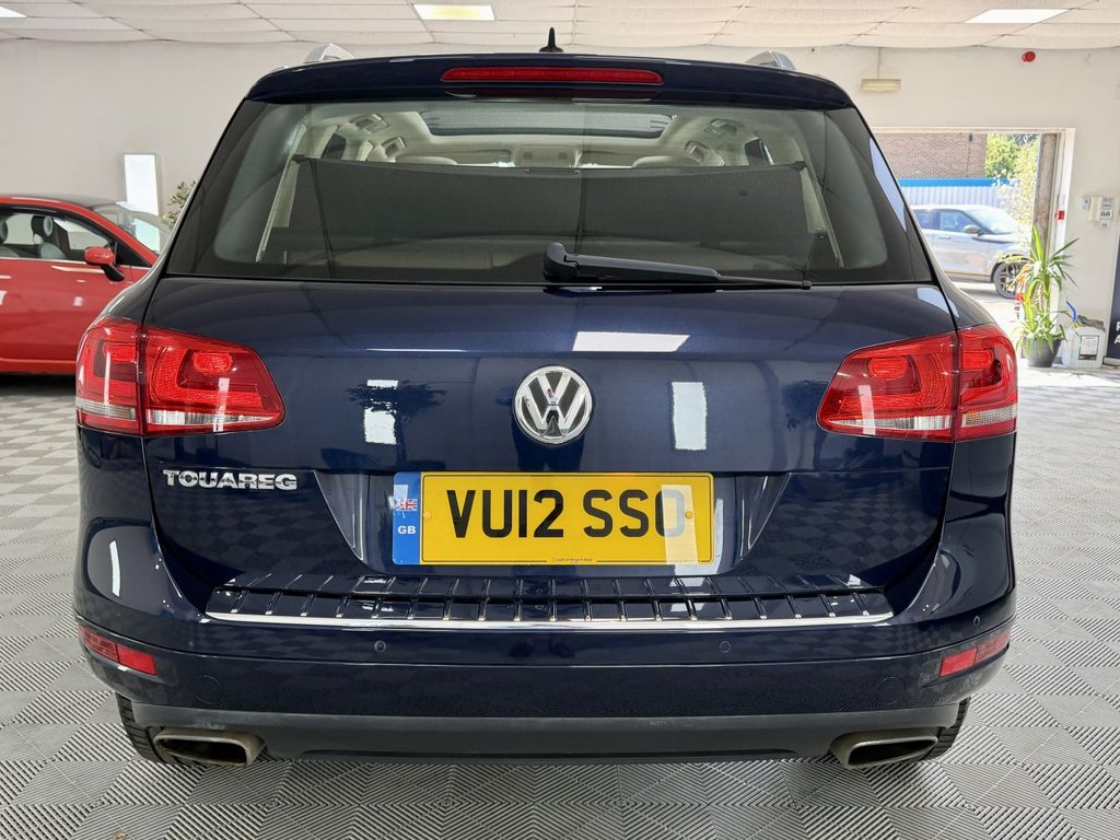 USED 2012 12 VOLKSWAGEN TOUAREG 3.0 TDI V6 BlueMotion Tech SE SUV 5dr Diesel Tiptronic 4WD Euro 5 (s/s) (245 ps) 