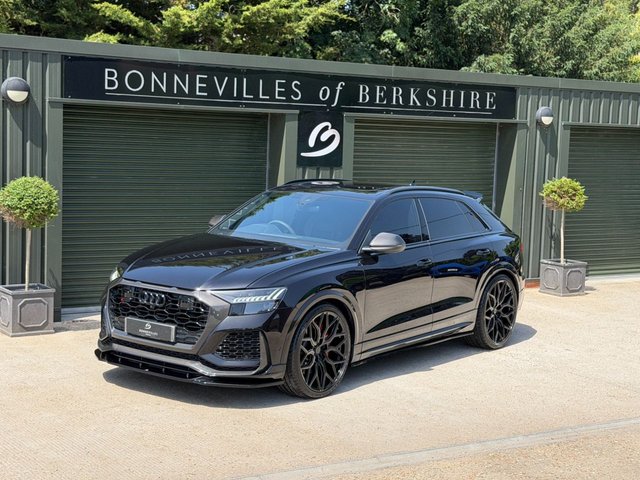 View our Audi Rsq8 4.0 TFSI V8 Carbon Black SUV 5dr Petrol Tiptronic quattro Euro 6 (s/s) (600 ps)