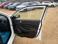 USED 2019 19 HYUNDAI I20 1.2 S Connect Hatchback 5dr Petrol Manual Euro 6 (s/s) (75 ps) Mot 12th May 2027, + Full Service History, 7 Stamps, + 2 Owners From New, + 3 Months Warranty, + ULEZ compliant, + Rear camera, + DAB radio, + USB/aux, + Bluetooth, + Apple carplay/Android auto, + Air con, + Auto lights, + Front electric windows & mirrors, + Isofix