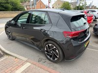 USED 2023 23 VOLKSWAGEN ID.3 Pro 58kWh Life Hatchback 5dr Electric Auto (145 ps) 