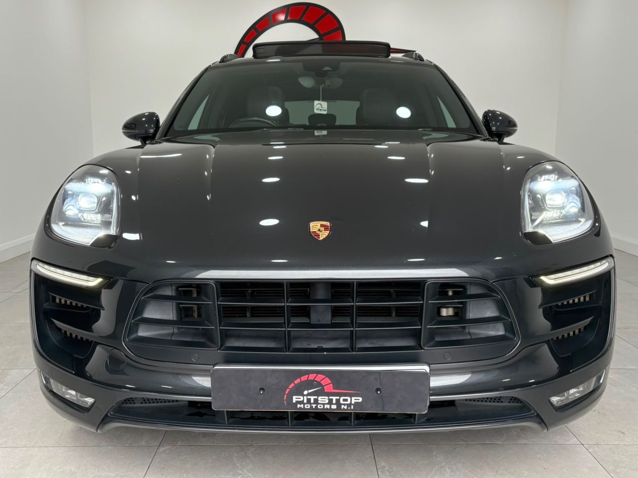 2016 PORSCHE MACAN 3.0T V6 GTS SUV 5dr Petrol PDK 4WD Euro 6 (s/s) (360 ps) - vehicle photo 3 for sale on PureCar