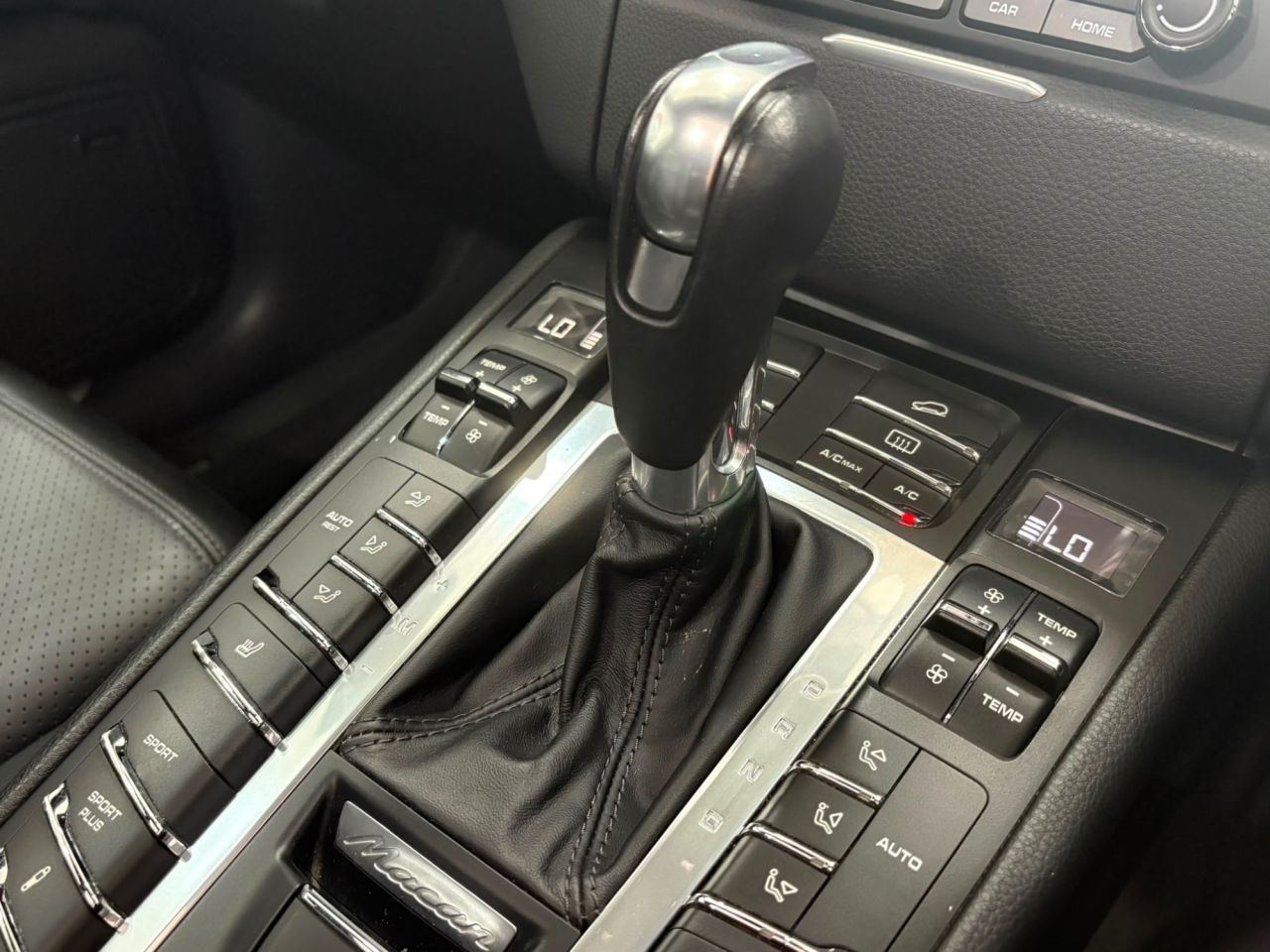 2016 PORSCHE MACAN 3.0T V6 GTS SUV 5dr Petrol PDK 4WD Euro 6 (s/s) (360 ps) - vehicle photo 50 for sale on PureCar