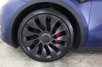 USED 2024 24 TESLA MODEL Y (Dual Motor) Performance Auto 4WDE 5dr Panoramic Roof, Rev Cam,