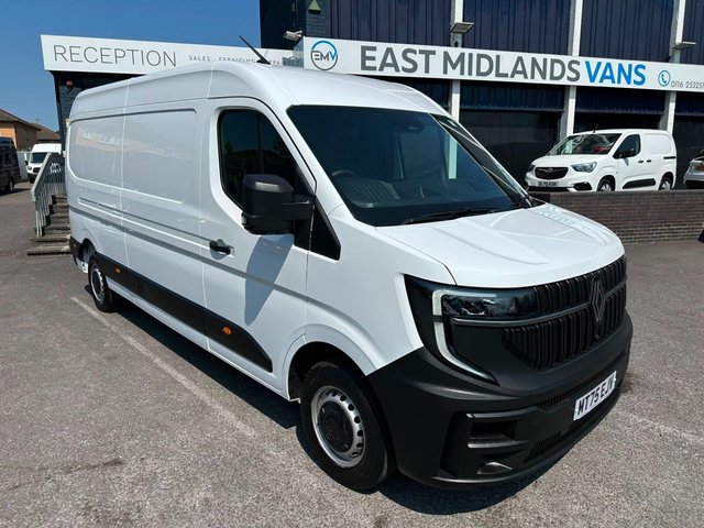 View our Renault Master 2.0 dCi LM35 Advance Panel Van 5dr Diesel Manual L3 H2 Euro 6 (s/s) (130 ps)