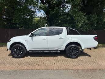 View our MITSUBISHI L200
