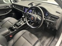 USED 2022 22 PORSCHE MACAN 2.0T SUV 5dr Petrol PDK 4WD Euro 6 (s/s) (265 ps) 
