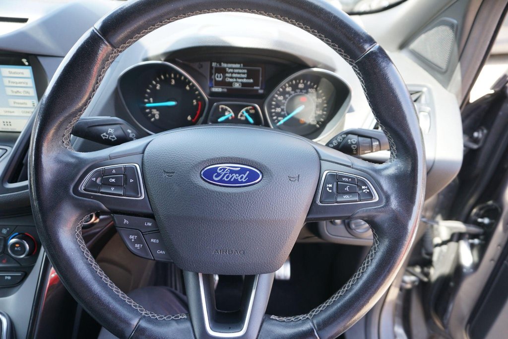 USED 2017 17 FORD KUGA 2.0 TDCi EcoBlue ST-Line Euro 6 (s/s) 5dr JUST ARRIVED!!!