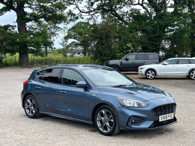 View our FORD FOCUS