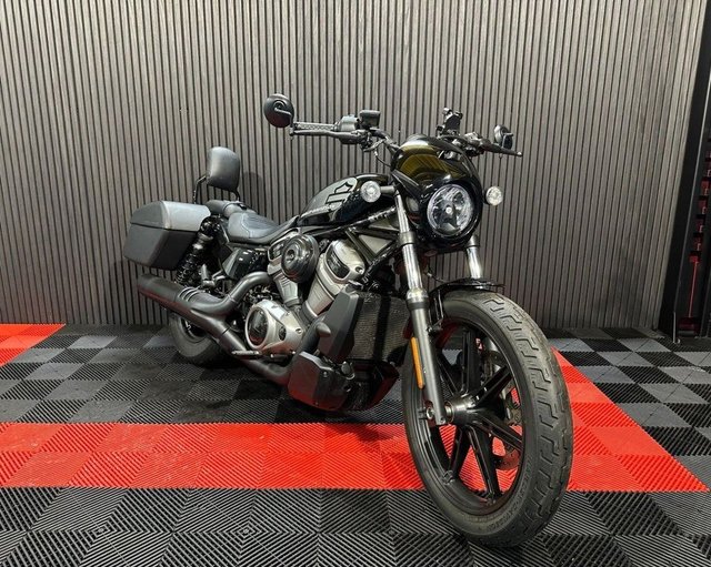 View our HARLEY-DAVIDSON SPORTSTER