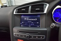 USED 2016 R DS AUTOMOBILES DS 4 1.6 BLUEHDI (120) PRESTIGE 5DR HATCHBACK (APPLE CARPLAY) DIESEL (EURO 6) MANUAL 