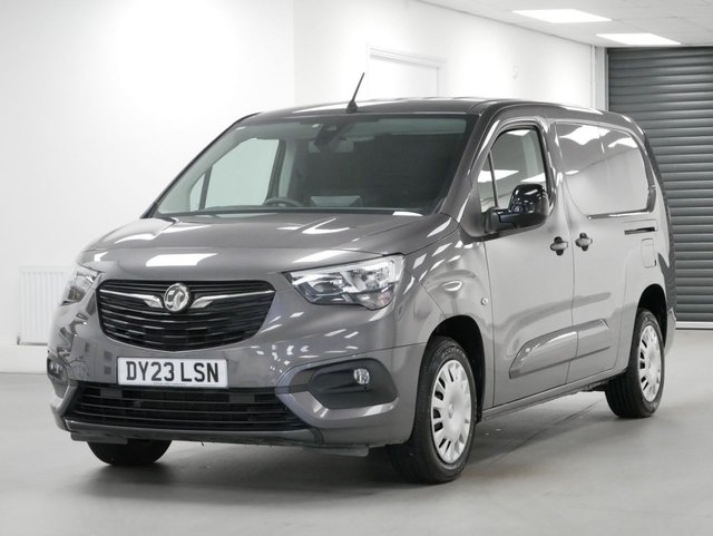 View our Vauxhall Combo L2 1.5 TURBO D 100 BHP 2300 LONG PRO EDITION 6DR 