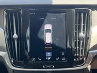 USED 2017 67 VOLVO V90 2.0 D5 PowerPulse Momentum Estate 5dr Diesel Auto AWD Euro 6 (s/s) (235 ps) - FSH - SAT NAV - HEATED LEATHER - BLUETOOTH - P/SENSORS - CRUISE - DAB RADIO