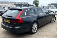USED 2017 67 VOLVO V90 2.0 D5 PowerPulse Momentum Estate 5dr Diesel Auto AWD Euro 6 (s/s) (235 ps) - FSH - SAT NAV - HEATED LEATHER - BLUETOOTH - P/SENSORS - CRUISE - DAB RADIO