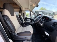 USED 2018 18 HYMER YOSEMITE POPTOP 4 BERTH - 4 BELT 