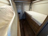 USED 2018 18 HYMER YOSEMITE POPTOP 4 BERTH - 4 BELT 