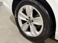 USED 2021 21 VOLKSWAGEN PASSAT 2.0 TDI EVO SE Nav Estate 5dr Diesel DSG Euro 6 (s/s) (150 ps) 