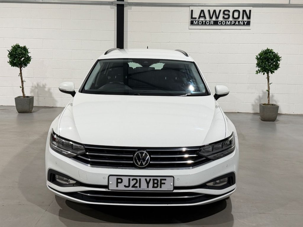 USED 2021 21 VOLKSWAGEN PASSAT 2.0 TDI EVO SE Nav Estate 5dr Diesel DSG Euro 6 (s/s) (150 ps) 