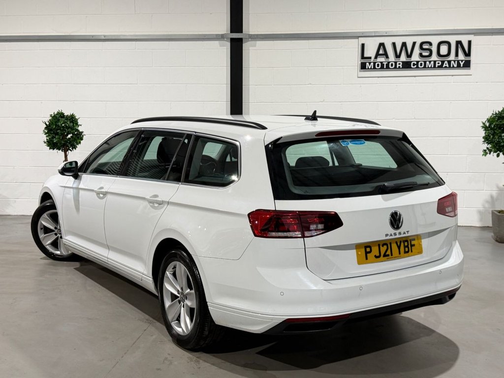 USED 2021 21 VOLKSWAGEN PASSAT 2.0 TDI EVO SE Nav Estate 5dr Diesel DSG Euro 6 (s/s) (150 ps) 