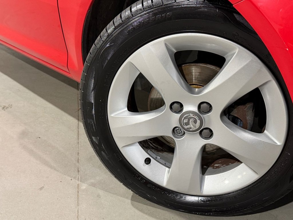 USED 2013 13 VAUXHALL CORSA 1.4 16V SXi Hatchback 5dr Petrol Manual Wide Ratio Euro 5 (A/C) (100 ps) 