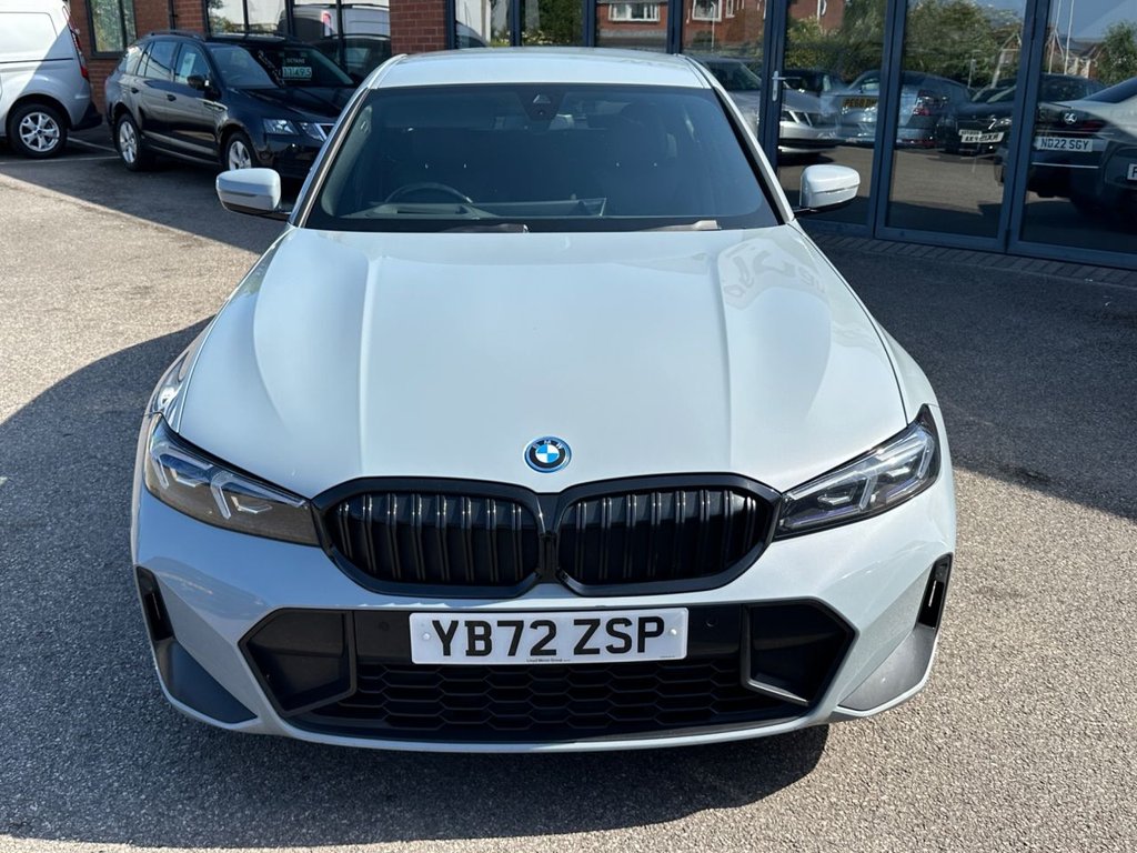 USED 2023 72 BMW 3 SERIES 2.0 330e 12kWh M Sport Saloon 4dr Petrol Plug-in Hybrid Auto Euro 6 (s/s) (292 ps) FULL S/H Huge Spec Great Condition