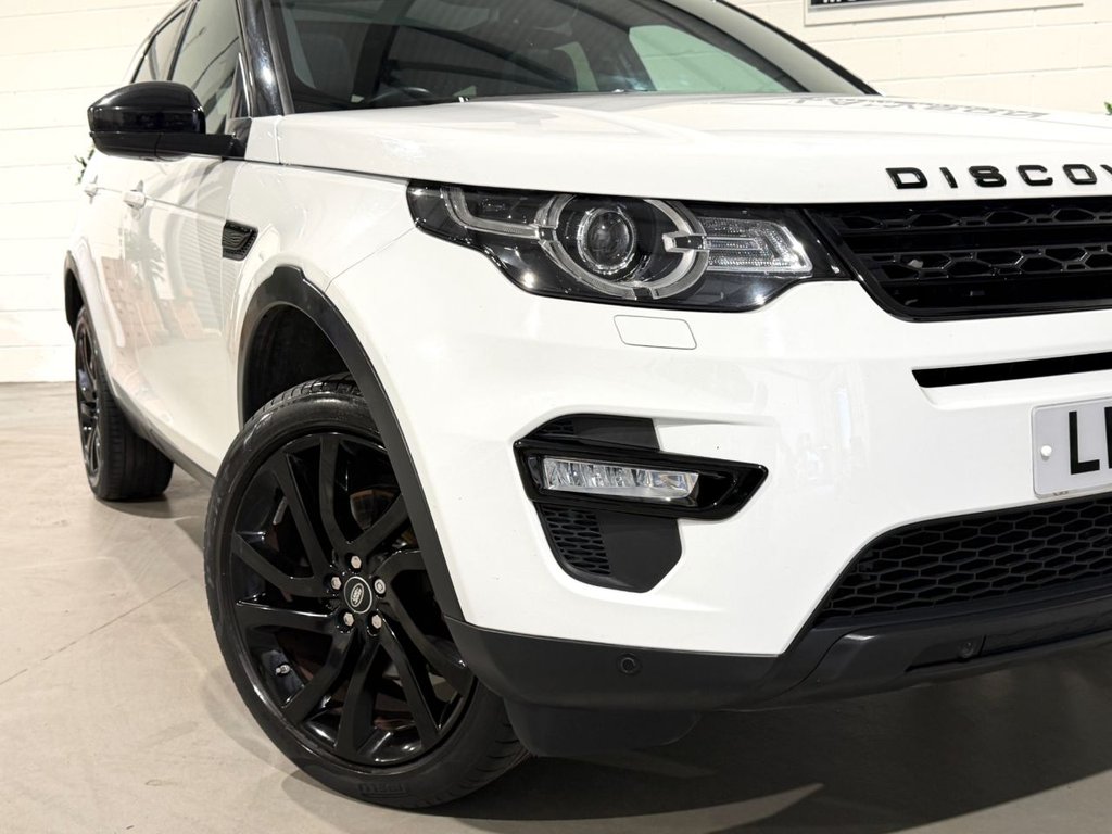 USED 2016 16 LAND ROVER DISCOVERY SPORT 2.0 TD4 HSE Black SUV 5dr Diesel Auto 4WD Euro 6 (s/s) (180 ps) 