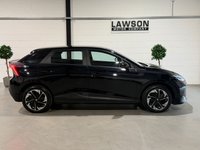 USED 2023 23 MG Mg4 64kWh SE Long Range Hatchback 5dr Electric Auto (203 ps) 