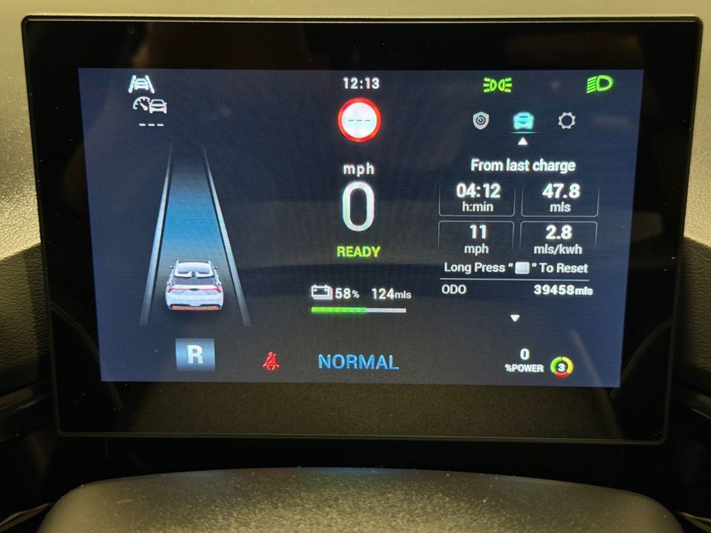 USED 2023 23 MG Mg4 64kWh SE Long Range Hatchback 5dr Electric Auto (203 ps) 