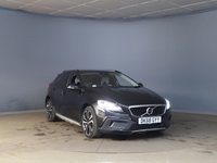 USED 2018 68 VOLVO V40 CROSS COUNTRY 1.5 T3 GPF Pro Hatchback 5dr Petrol Auto Euro 6 (s/s) (152 ps) 