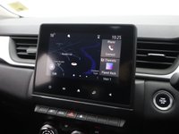 USED 2022 22 RENAULT CAPTUR 1.0 TCe Iconic SUV 5dr Petrol Manual Euro 6 (s/s) (90 ps) APPLE CARPLAY | PARK SENSORS