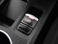 USED 2022 22 RENAULT CAPTUR 1.0 TCe Iconic SUV 5dr Petrol Manual Euro 6 (s/s) (90 ps) APPLE CARPLAY | PARK SENSORS