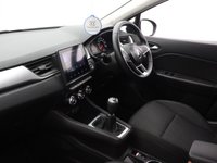 USED 2022 22 RENAULT CAPTUR 1.0 TCe Iconic SUV 5dr Petrol Manual Euro 6 (s/s) (90 ps) APPLE CARPLAY | PARK SENSORS