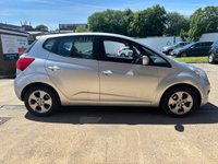 USED 2013 13 KIA VENGA 1.4 CRDi 2 MPV 5 door Diesel Manual in Silver 