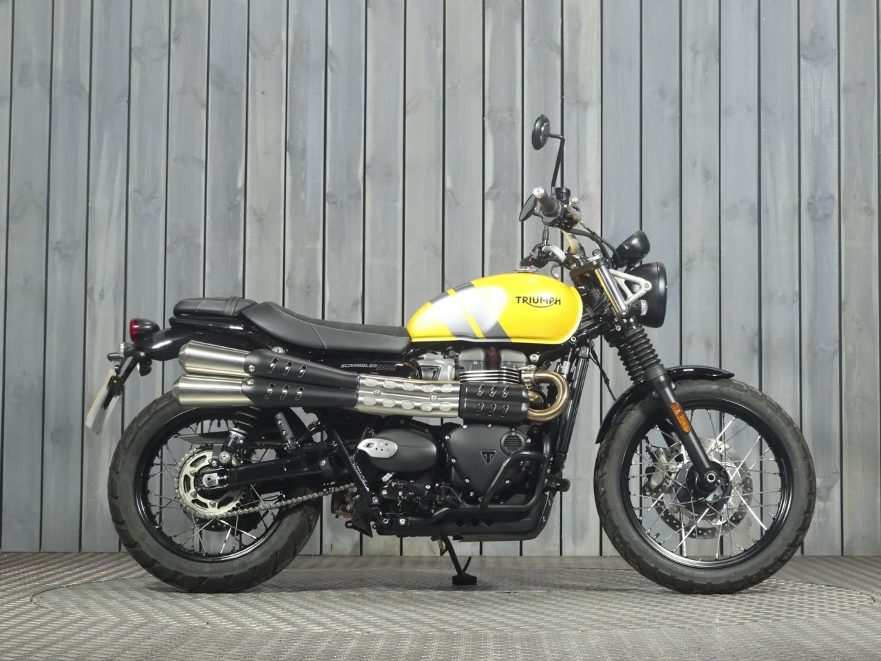 TRIUMPH Scrambler 900