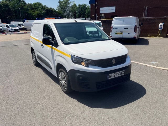 View our PEUGEOT PARTNER