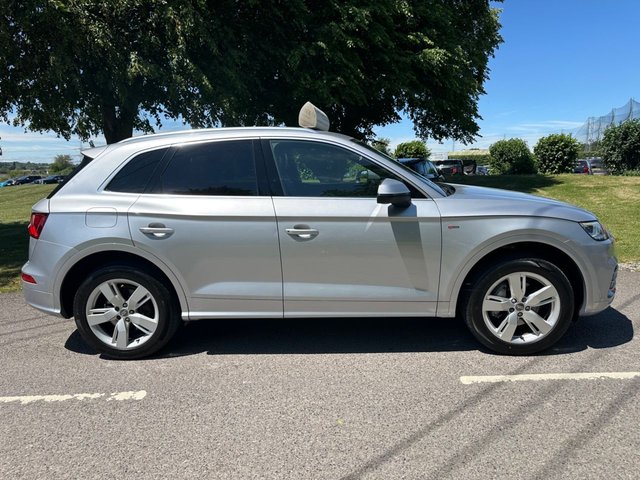 View our AUDI Q5