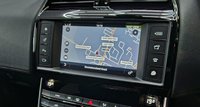 USED 2017 17 JAGUAR XE 2.0d Portfolio Saloon 4dr Diesel Auto Euro 6 (s/s) (180 ps) 