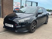 USED 2015 15 FORD FOCUS 2.0T EcoBoost ST-3 Hatchback 5 door Petrol Manual Euro 6 in Black +HEATED LEATHER+REVERSE CAM+SENSORS