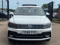 USED 2019 69 VOLKSWAGEN TIGUAN 2.0 TDI R-Line Tech SUV 5 Door Diesel Automatic DSG White Euro 6 1 Former Keeper HEATED SEATS+PAN ROOF+BLUETOOTH+DAB