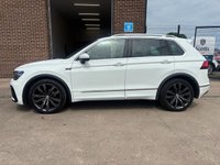 USED 2019 69 VOLKSWAGEN TIGUAN 2.0 TDI R-Line Tech SUV 5 Door Diesel Automatic DSG White Euro 6 1 Former Keeper HEATED SEATS+PAN ROOF+BLUETOOTH+DAB