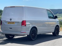 USED 2021 21 VOLKSWAGEN TRANSPORTER 2.0 TDI T28 Highline Panel Van 5dr Diesel DSG FWD SWB Euro 6 (s/s) (150 ps) 2 Tone Ascot grey & White, Highline, DSG