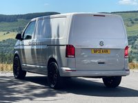 USED 2021 21 VOLKSWAGEN TRANSPORTER 2.0 TDI T28 Highline Panel Van 5dr Diesel DSG FWD SWB Euro 6 (s/s) (150 ps) 2 Tone Ascot grey & White, Highline, DSG