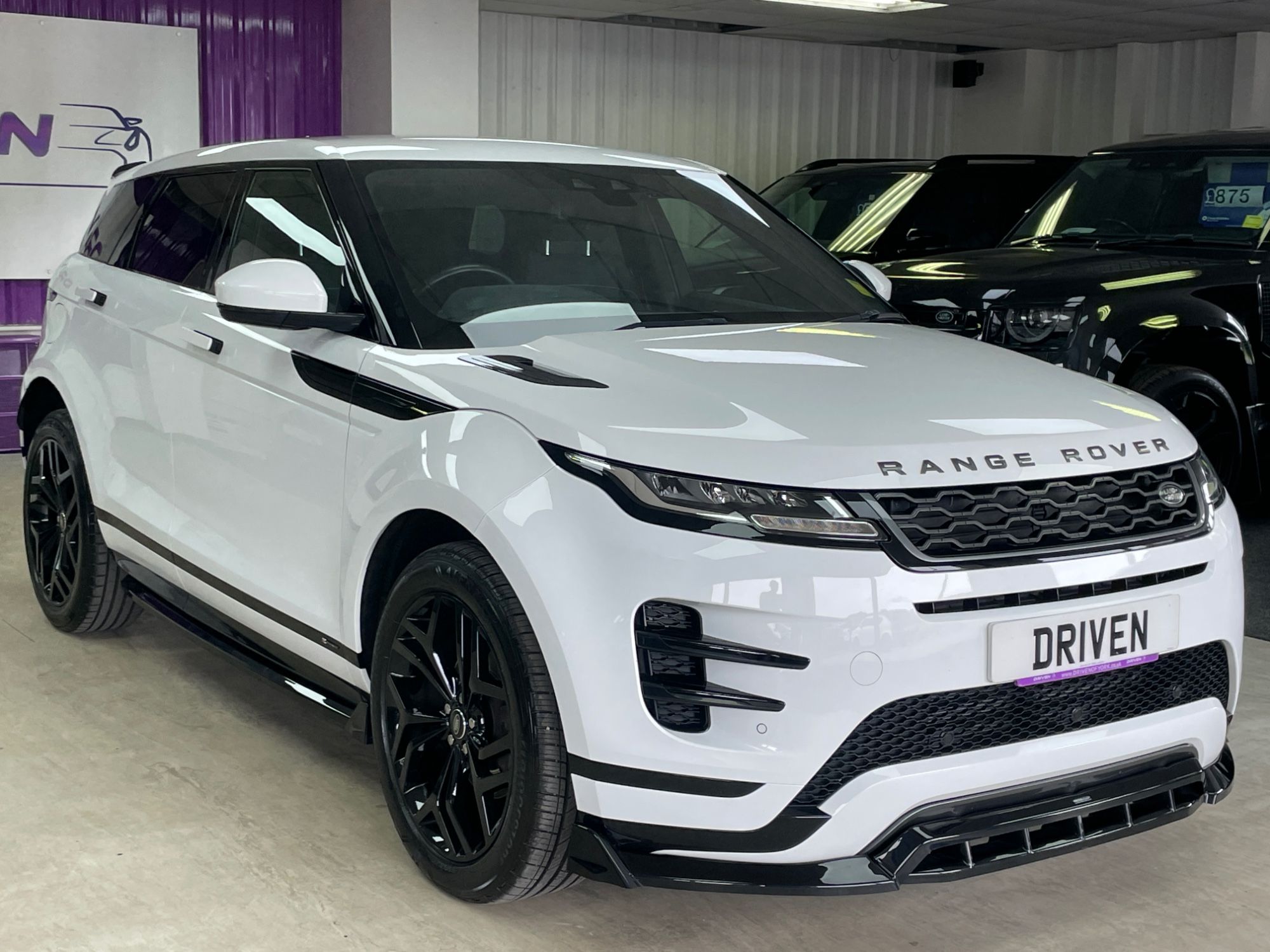 USED 2019 69 LAND ROVER RANGE ROVER EVOQUE 2.0 D150 R-Dynamic SUV 5dr Diesel Manual FWD Euro 6 (s/s) (150 ps) 