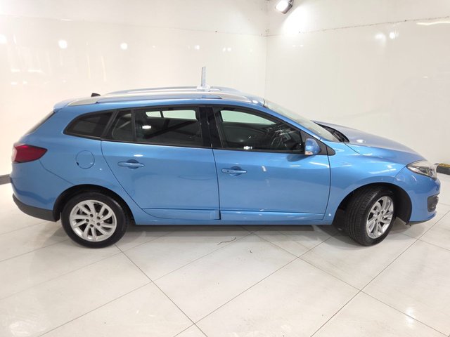 View our RENAULT MEGANE