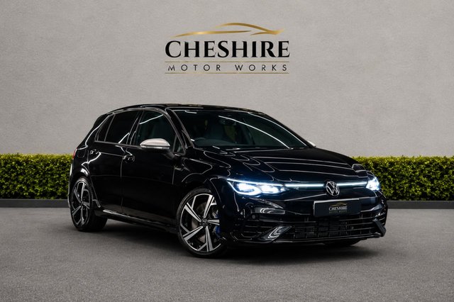 View our VOLKSWAGEN GOLF