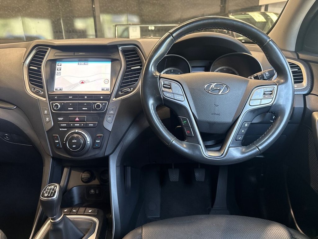 USED 2018 18 HYUNDAI SANTA FE 2.2 CRDi Blue Drive Premium SUV 5dr Diesel Manual 4WD Euro 6 (s/s) (200 ps) INFINITY AUDIO|ELECTRIC SEATS