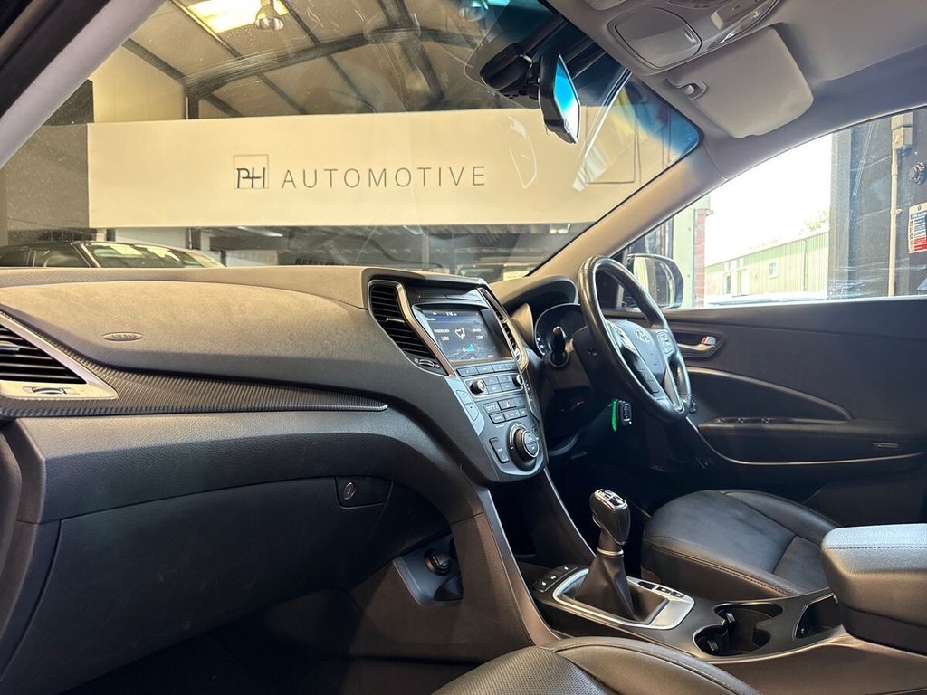 USED 2018 18 HYUNDAI SANTA FE 2.2 CRDi Blue Drive Premium SUV 5dr Diesel Manual 4WD Euro 6 (s/s) (200 ps) INFINITY AUDIO|ELECTRIC SEATS