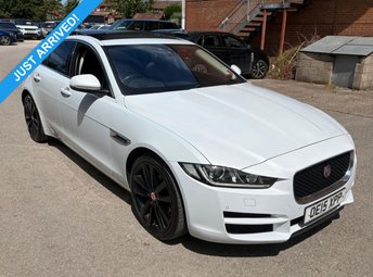 2015 JAGUAR XE 2.0d Portfolio Saloon 4dr Diesel Auto Euro 6 (s/s) (180 ps) [PAN ROOF] &pound;7250.00